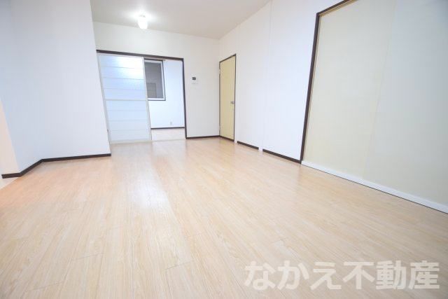 居室・リビング　ゆったりとした居間です