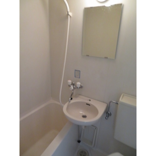 バス・シャワールーム　3点ユニット