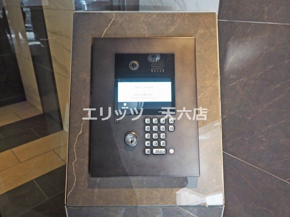 セキュリティ　エントランス