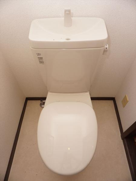 トイレ　トイレ