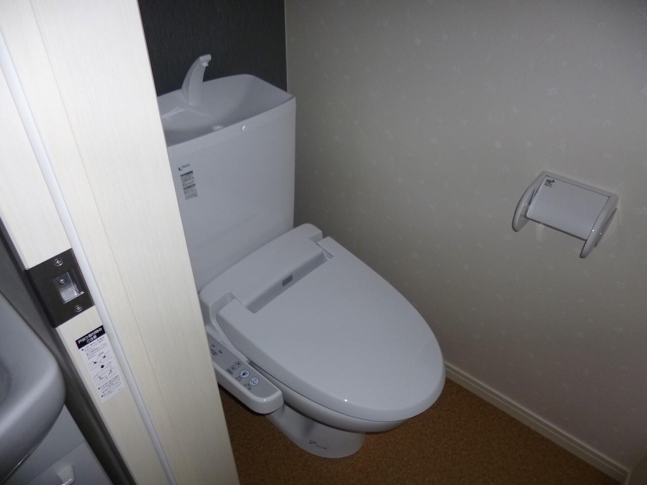 トイレ　別号室参考写真