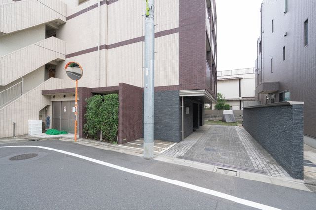 エントランス
