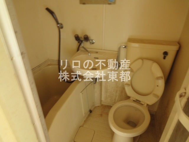 バス・シャワールーム　※退去のお写真です