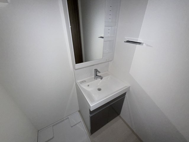 洗面設備　同物件別部屋写真