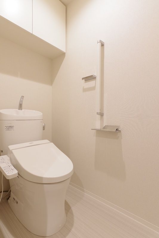 トイレ　写真は同タイプ住居です。