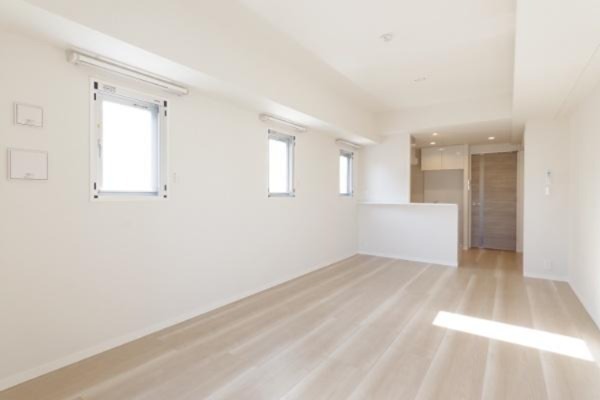 居室・リビング　写真は同タイプ住居です。