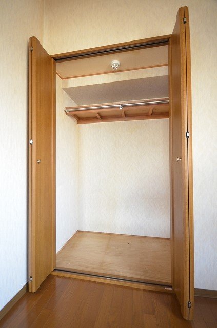 収納　同物件別号室のものです。