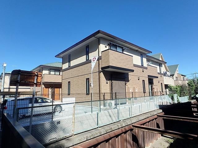 建物外観　★南向き日当たり良好★