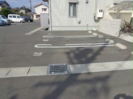 駐車場　駐車場