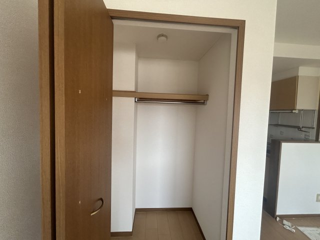 その他　セブンイレブン別府新野辺北町まで180m