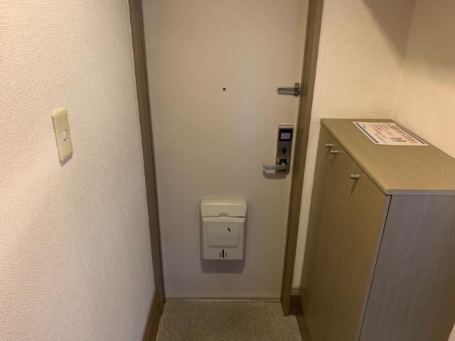 玄関　玄関