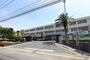 中学校　福津市立福間中学校（中学校）まで583m