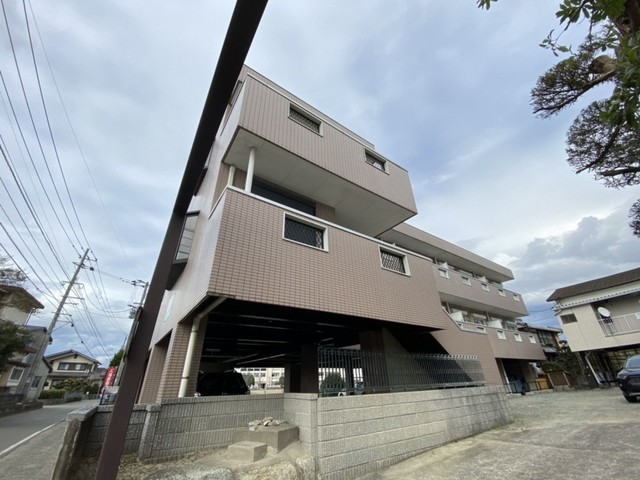 建物外観　おしゃれな外観です