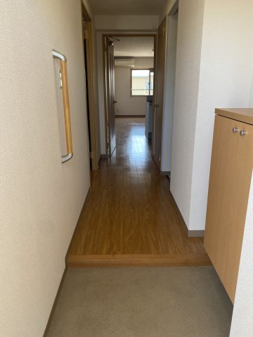 玄関　収納もある玄関です