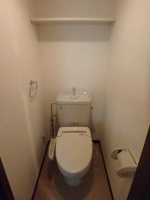 トイレ　シンプルで使いやすいトイレです