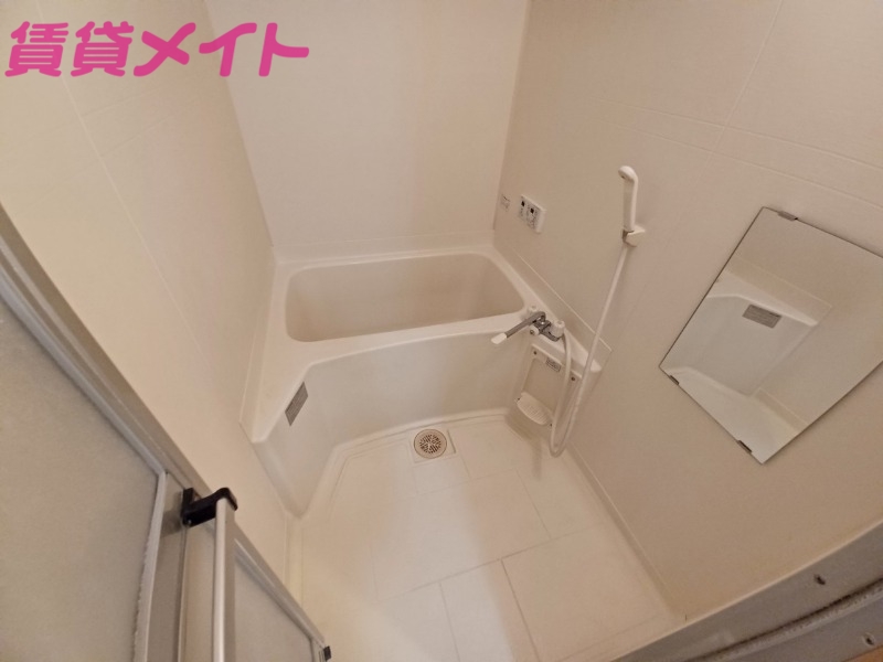バス・シャワールーム　別部屋写真