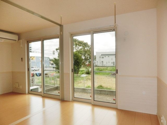 その他部屋・スペース　間仕切り開放で16帖のお部屋としてもご利用できます