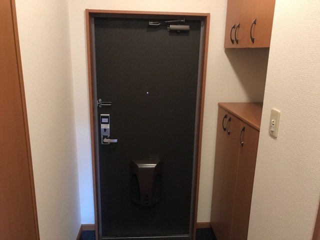 玄関　玄関