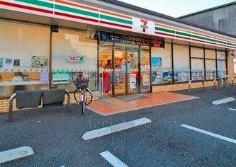 コンビニ　セブンイレブン江戸川北葛西5丁目店（コンビニ）まで200m