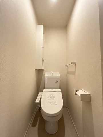 トイレ　落ち着いたトイレです