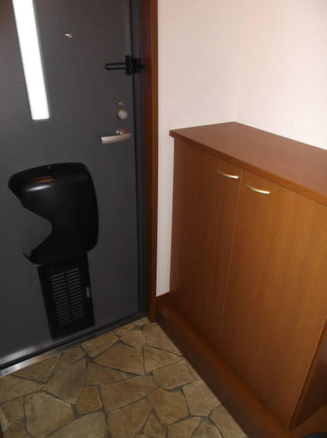 玄関　シューズボックス