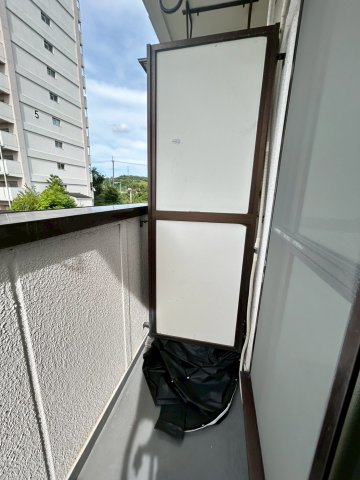 バルコニー　同物件、別号室の参考写真です。