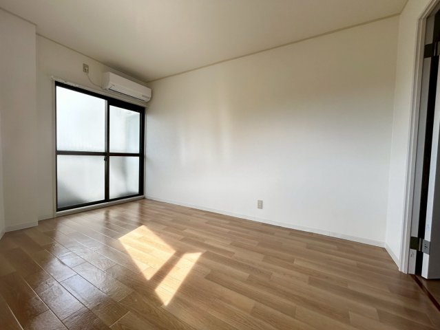 その他部屋・スペース　同物件、別号室の参考写真です。