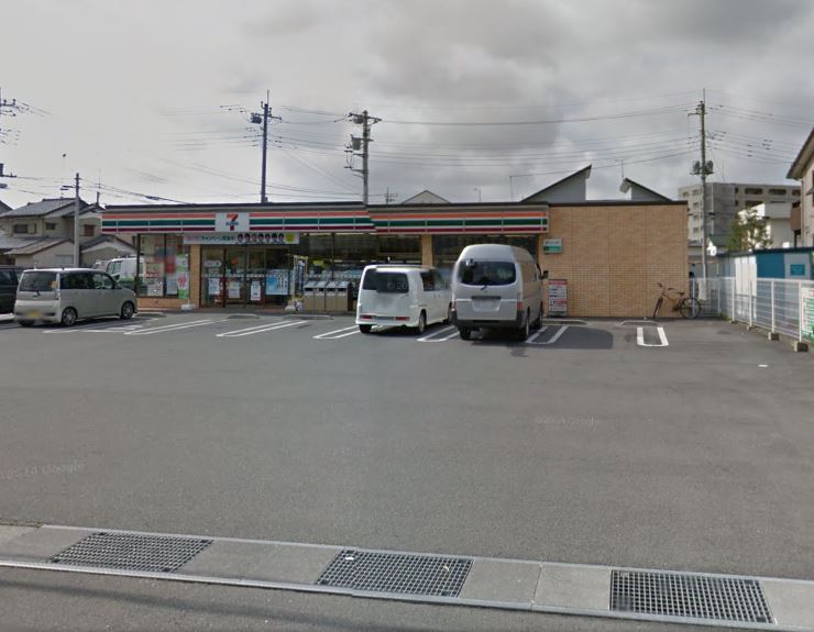 コンビニ　セブンイレブン太田高校西店（コンビニ）まで89m