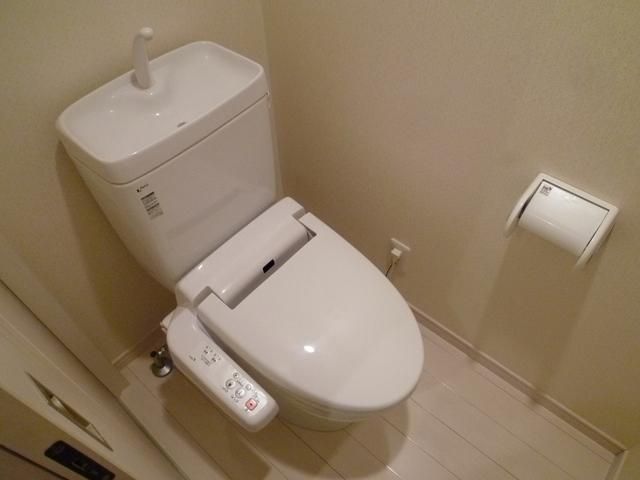 トイレ　シャワートイレ
