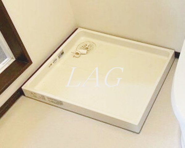 その他設備　室内洗濯置き場です。