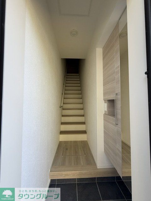 ＪＲ埼京線 大宮駅 徒歩9分 2階建 築1年の玄関写真