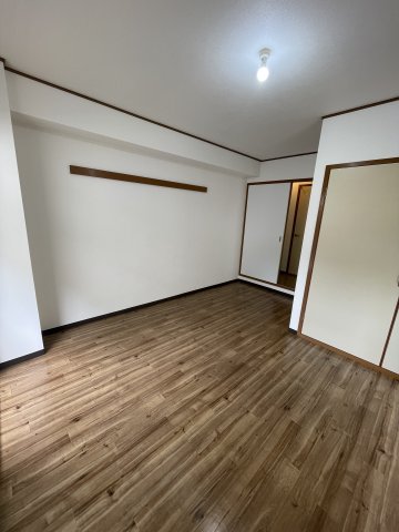 ERCitys Kamisawaの内装写真