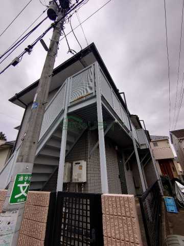 ソレイユ南荻窪の外観写真