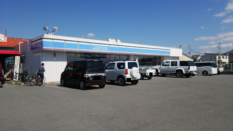 コンビニ　ローソン 岩出水栖店様（コンビニ）まで610m
