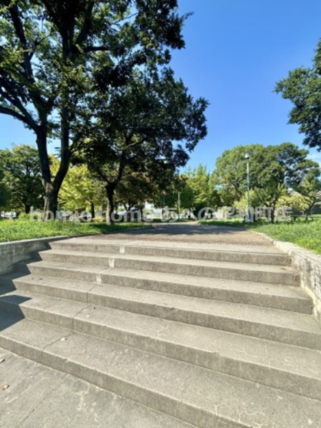 公園　真田山公園（公園）まで674m