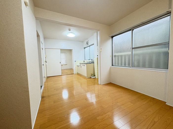 山昇マンションの居間写真