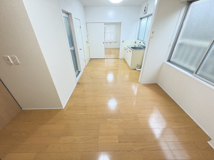 山昇マンションの居間写真