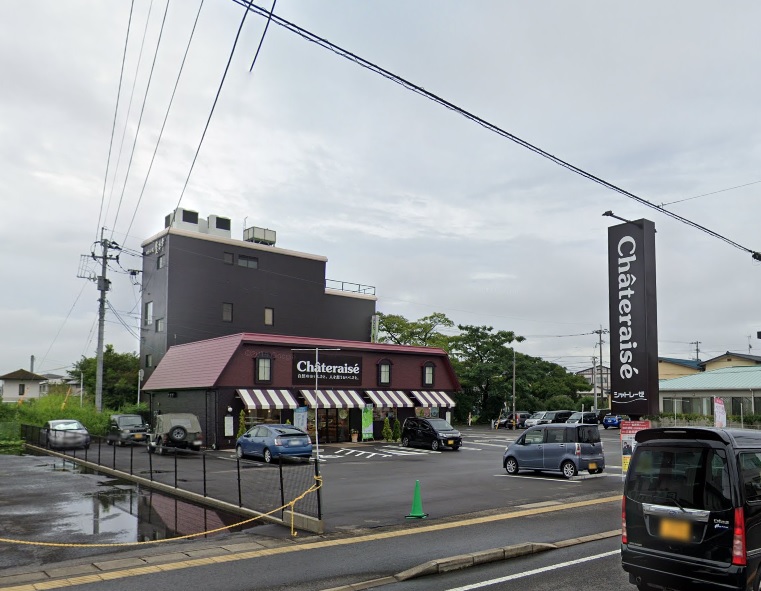 飲食店　シャトレーゼ 諫早泉町店（飲食店）まで672m