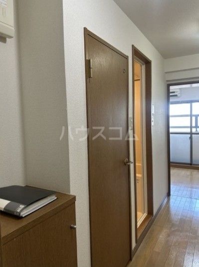 グランヴァン西落合の玄関写真