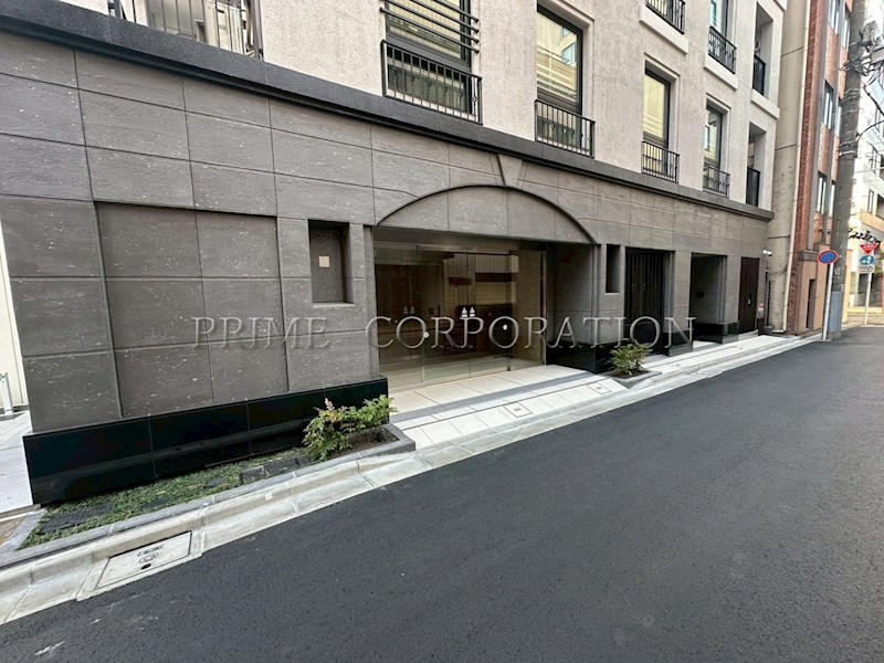 THE MAYFAIRの玄関写真