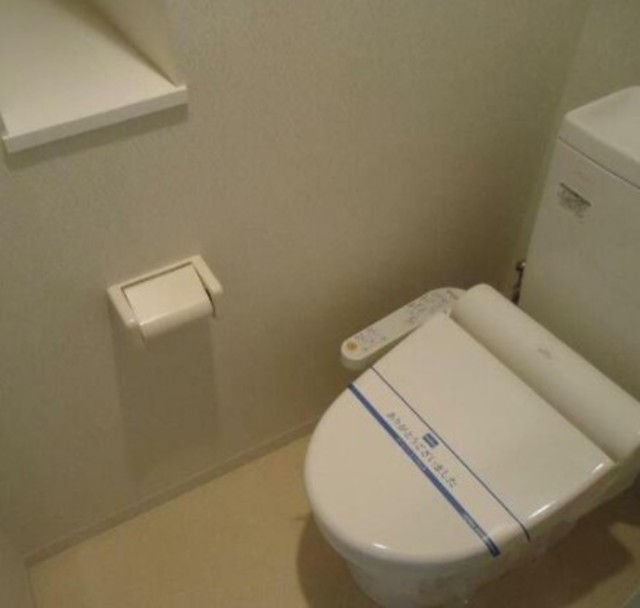 トイレ　【参考写真】