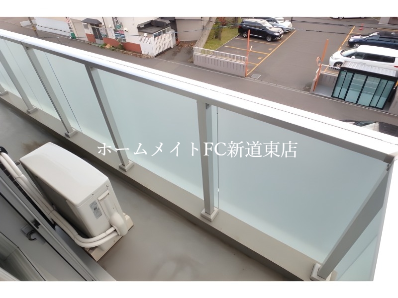 バルコニー　寝室