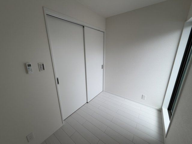 その他部屋・スペース　明るい洋室です