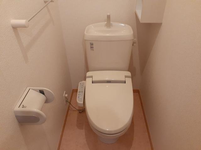 トイレ　シンプルで使いやすいトイレです