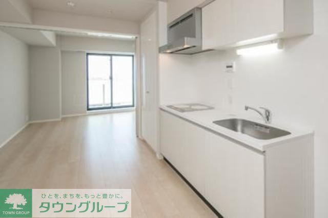 京王線 笹塚駅 徒歩1分 21階建 築12年の居間写真