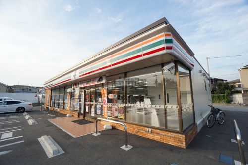 【市原市君塚のアパートのコンビニ】