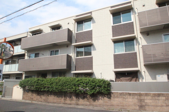 【広島市西区庚午南のマンションの建物外観】