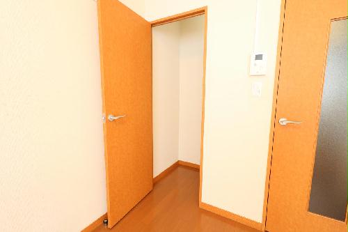 収納　大切な衣類を収納出来るクローゼットを完備！