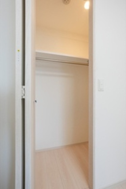 収納　別室参照