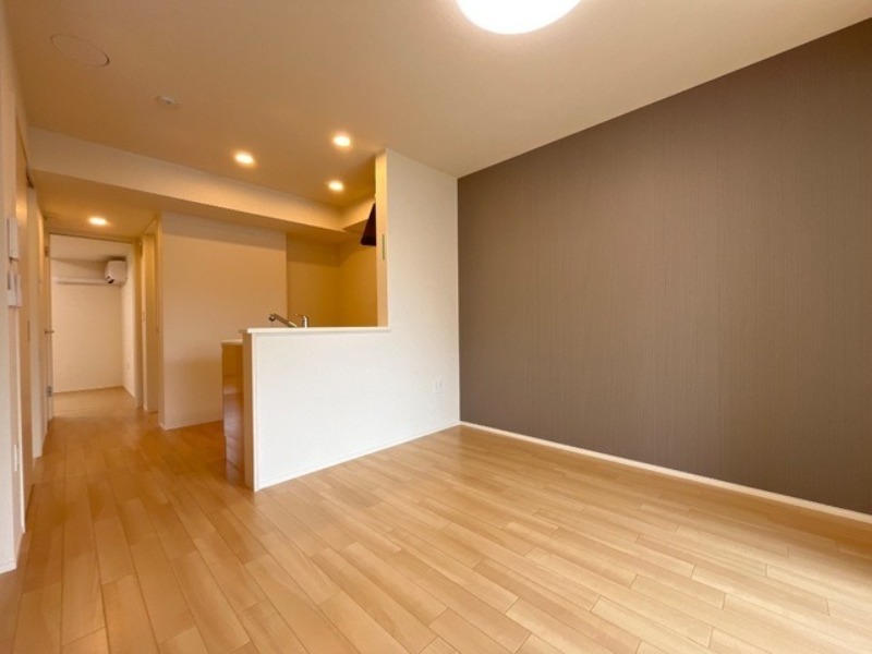 居室・リビング　図面と現状に相違がある場合には現状を優先